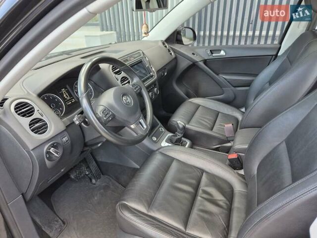 Чорний Фольксваген Тігуан, об'ємом двигуна 1.98 л та пробігом 117 тис. км за 17890 $, фото 44 на Automoto.ua