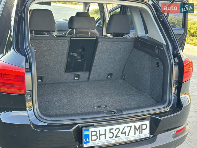 Черный Фольксваген Тигуан, объемом двигателя 2 л и пробегом 100 тыс. км за 14200 $, фото 27 на Automoto.ua