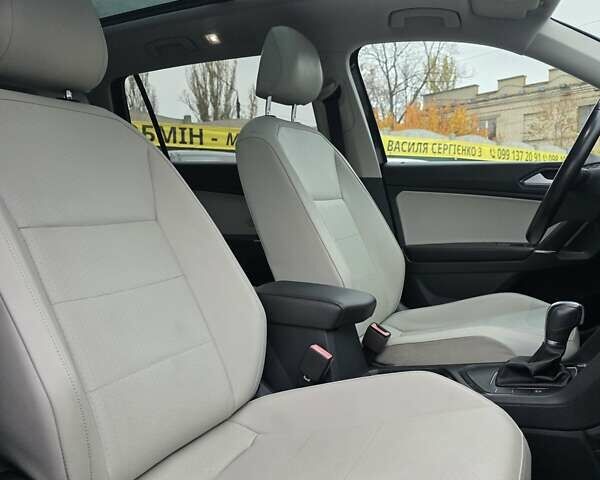 Черный Фольксваген Тигуан, объемом двигателя 1.98 л и пробегом 94 тыс. км за 19999 $, фото 16 на Automoto.ua