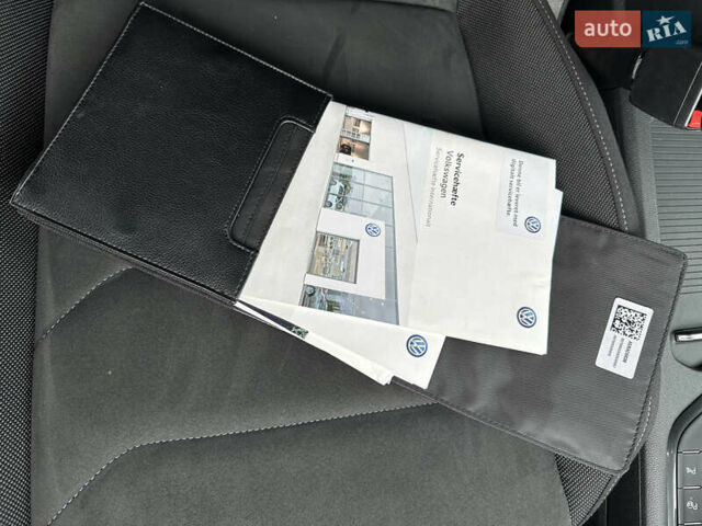 Чорний Фольксваген Тігуан, об'ємом двигуна 1.98 л та пробігом 151 тис. км за 24900 $, фото 32 на Automoto.ua