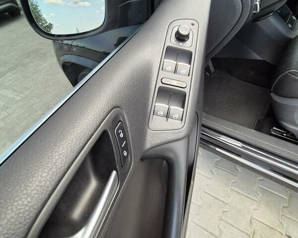 Чорний Фольксваген Тігуан, об'ємом двигуна 1.98 л та пробігом 117 тис. км за 17890 $, фото 47 на Automoto.ua