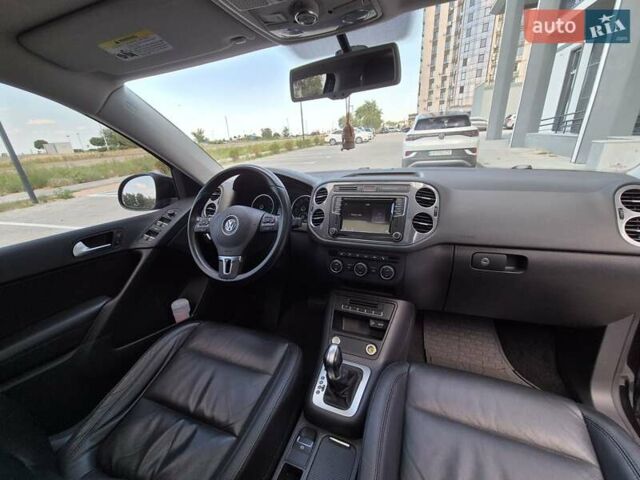 Чорний Фольксваген Тігуан, об'ємом двигуна 1.98 л та пробігом 117 тис. км за 17890 $, фото 49 на Automoto.ua