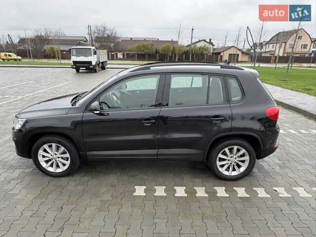 Черный Фольксваген Тигуан, объемом двигателя 2 л и пробегом 95 тыс. км за 14499 $, фото 16 на Automoto.ua