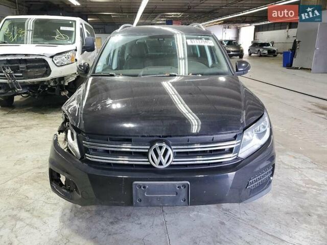 Черный Фольксваген Тигуан, объемом двигателя 0 л и пробегом 144 тыс. км за 10300 $, фото 2 на Automoto.ua