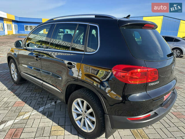 Черный Фольксваген Тигуан, объемом двигателя 2 л и пробегом 100 тыс. км за 14200 $, фото 4 на Automoto.ua