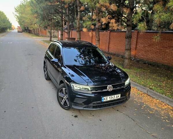 Черный Фольксваген Тигуан, объемом двигателя 1.98 л и пробегом 130 тыс. км за 24499 $, фото 6 на Automoto.ua