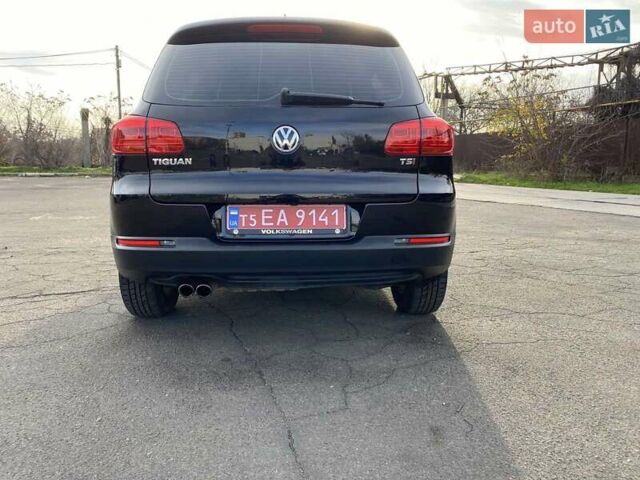 Черный Фольксваген Тигуан, объемом двигателя 2 л и пробегом 188 тыс. км за 14500 $, фото 7 на Automoto.ua