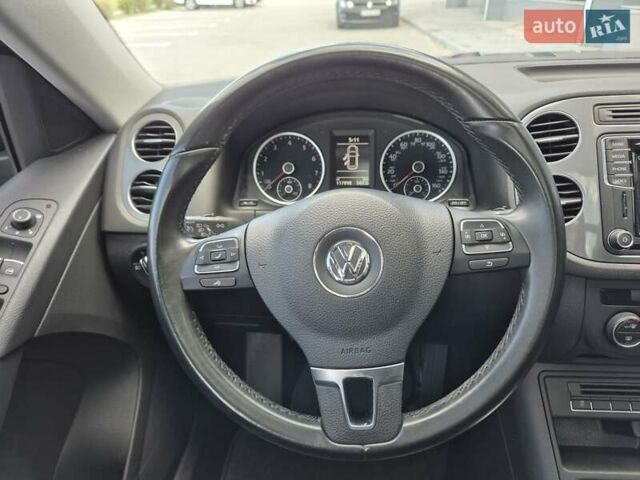 Чорний Фольксваген Тігуан, об'ємом двигуна 1.98 л та пробігом 117 тис. км за 17890 $, фото 39 на Automoto.ua