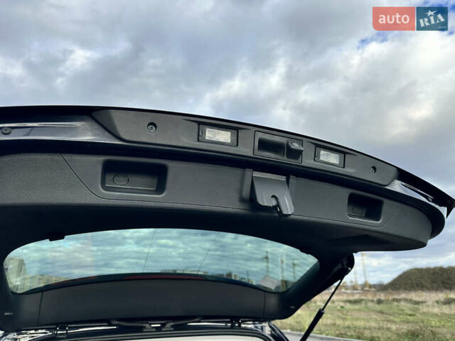 Черный Фольксваген Тигуан, объемом двигателя 2 л и пробегом 175 тыс. км за 12333 $, фото 31 на Automoto.ua