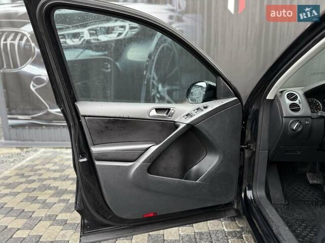 Черный Фольксваген Тигуан, объемом двигателя 1.98 л и пробегом 222 тыс. км за 11300 $, фото 18 на Automoto.ua