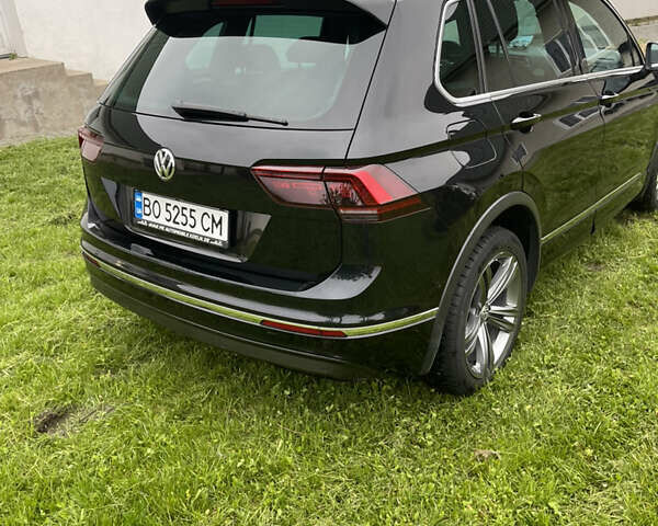 Черный Фольксваген Тигуан, объемом двигателя 1.98 л и пробегом 215 тыс. км за 26855 $, фото 14 на Automoto.ua