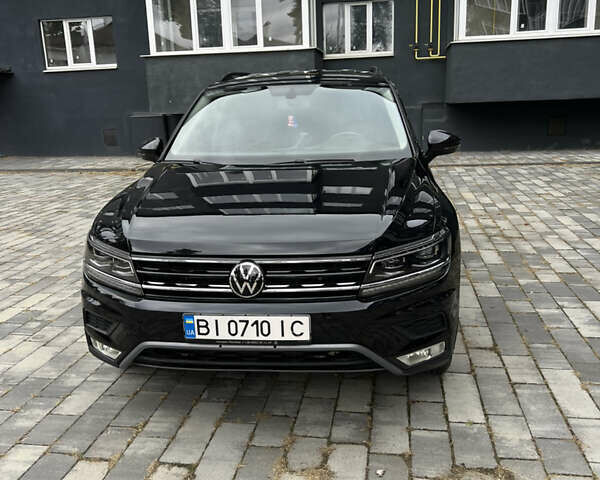 Черный Фольксваген Тигуан, объемом двигателя 1.98 л и пробегом 135 тыс. км за 20700 $, фото 17 на Automoto.ua