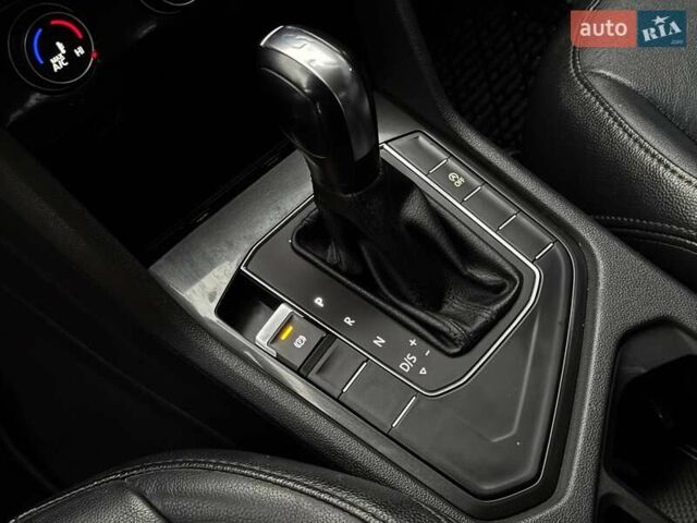 Черный Фольксваген Тигуан, объемом двигателя 1.98 л и пробегом 222 тыс. км за 15950 $, фото 37 на Automoto.ua