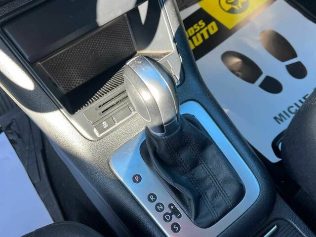 Чорний Фольксваген Тігуан, об'ємом двигуна 2 л та пробігом 142 тис. км за 12200 $, фото 14 на Automoto.ua