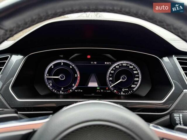 Чорний Фольксваген Тігуан, об'ємом двигуна 1.98 л та пробігом 150 тис. км за 30000 $, фото 7 на Automoto.ua