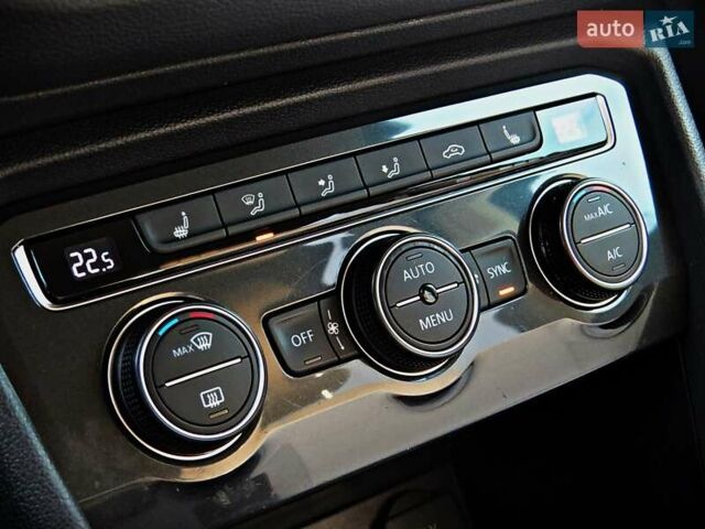 Черный Фольксваген Тигуан, объемом двигателя 1.98 л и пробегом 155 тыс. км за 18800 $, фото 14 на Automoto.ua