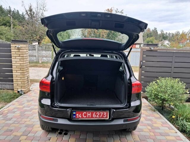 Черный Фольксваген Тигуан, объемом двигателя 2 л и пробегом 143 тыс. км за 12999 $, фото 15 на Automoto.ua