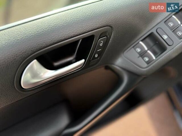 Черный Фольксваген Тигуан, объемом двигателя 1.98 л и пробегом 122 тыс. км за 14900 $, фото 35 на Automoto.ua