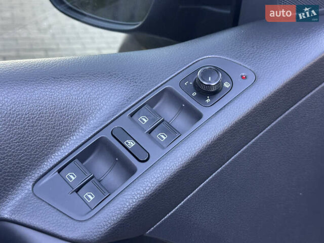 Черный Фольксваген Тигуан, объемом двигателя 2 л и пробегом 100 тыс. км за 14200 $, фото 50 на Automoto.ua