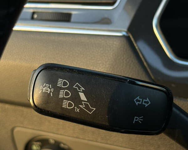 Черный Фольксваген Тигуан, объемом двигателя 1.98 л и пробегом 145 тыс. км за 19200 $, фото 23 на Automoto.ua