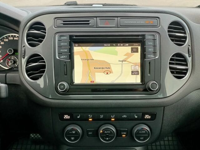 Черный Фольксваген Тигуан, объемом двигателя 2 л и пробегом 82 тыс. км за 9000 $, фото 17 на Automoto.ua