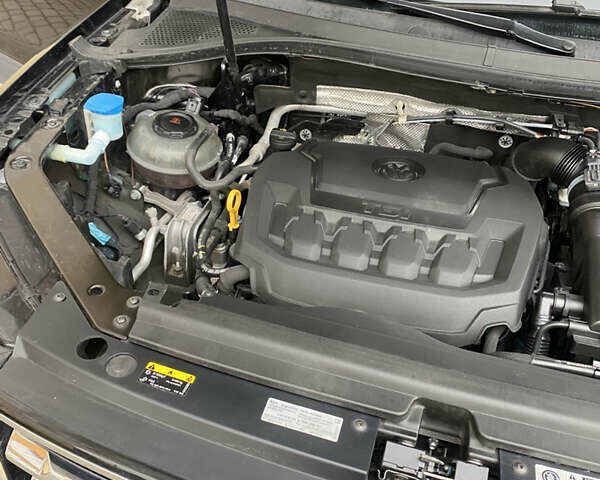 Черный Фольксваген Тигуан, объемом двигателя 1.98 л и пробегом 199 тыс. км за 15850 $, фото 25 на Automoto.ua