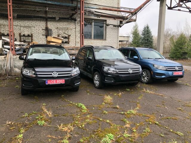 Чорний Фольксваген Тігуан, об'ємом двигуна 2 л та пробігом 187 тис. км за 10900 $, фото 11 на Automoto.ua