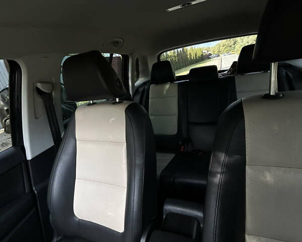 Черный Фольксваген Тигуан, объемом двигателя 1.98 л и пробегом 145 тыс. км за 12300 $, фото 9 на Automoto.ua