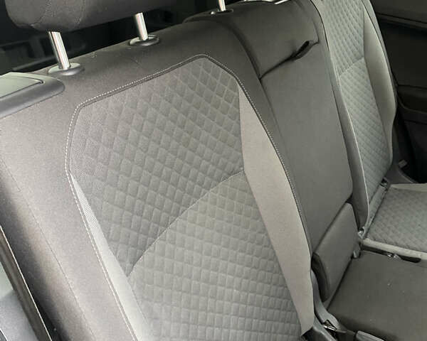 Черный Фольксваген Тигуан, объемом двигателя 1.98 л и пробегом 199 тыс. км за 15850 $, фото 17 на Automoto.ua