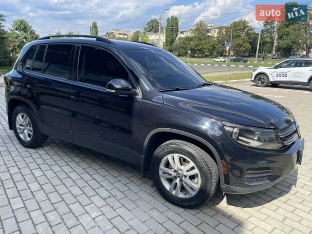 Черный Фольксваген Тигуан, объемом двигателя 1.98 л и пробегом 217 тыс. км за 12850 $, фото 5 на Automoto.ua