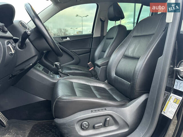 Черный Фольксваген Тигуан, объемом двигателя 1.98 л и пробегом 85 тыс. км за 15999 $, фото 15 на Automoto.ua