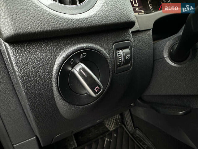 Черный Фольксваген Тигуан, объемом двигателя 1.97 л и пробегом 217 тыс. км за 13200 $, фото 15 на Automoto.ua