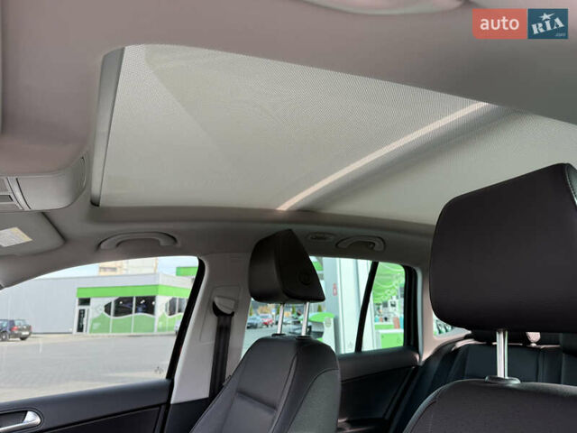 Чорний Фольксваген Тігуан, об'ємом двигуна 2 л та пробігом 104 тис. км за 15500 $, фото 18 на Automoto.ua