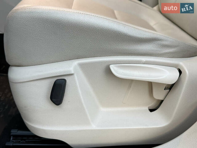 Черный Фольксваген Тигуан, объемом двигателя 2 л и пробегом 185 тыс. км за 13999 $, фото 42 на Automoto.ua