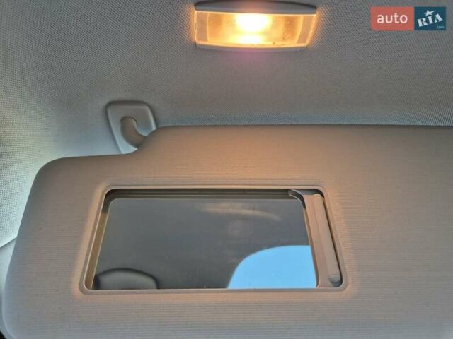 Чорний Фольксваген Тігуан, об'ємом двигуна 1.98 л та пробігом 117 тис. км за 17890 $, фото 13 на Automoto.ua