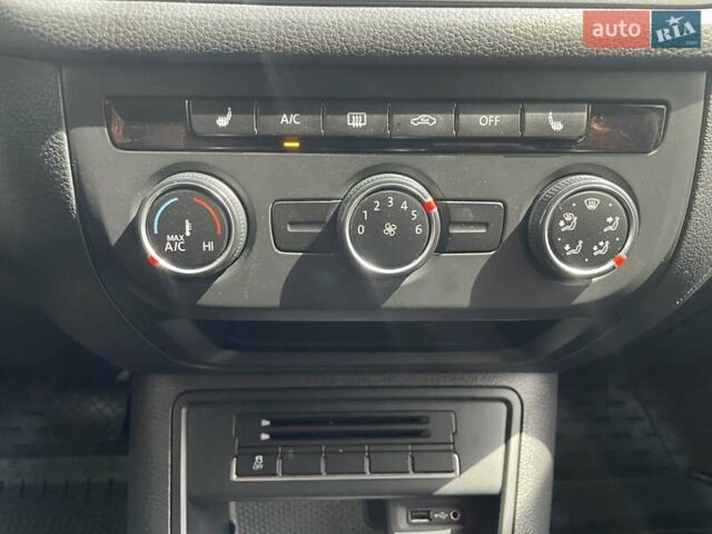 Черный Фольксваген Тигуан, объемом двигателя 1.98 л и пробегом 218 тыс. км за 12800 $, фото 24 на Automoto.ua