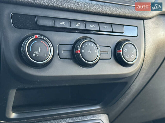 Черный Фольксваген Тигуан, объемом двигателя 2 л и пробегом 100 тыс. км за 14200 $, фото 64 на Automoto.ua