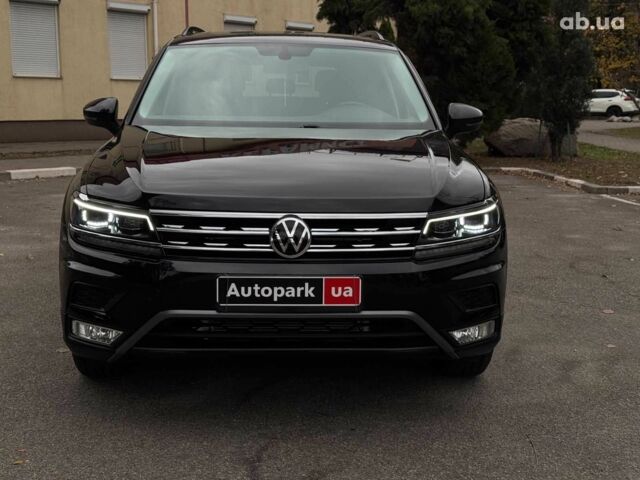 Черный Фольксваген Тигуан, объемом двигателя 2 л и пробегом 143 тыс. км за 18690 $, фото 7 на Automoto.ua