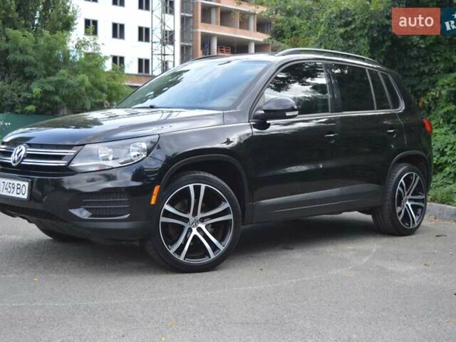 Черный Фольксваген Тигуан, объемом двигателя 1.98 л и пробегом 166 тыс. км за 15000 $, фото 1 на Automoto.ua