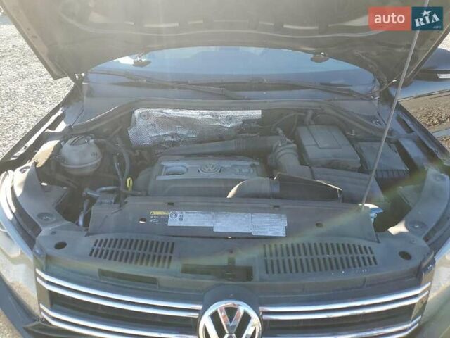Черный Фольксваген Тигуан, объемом двигателя 2 л и пробегом 80 тыс. км за 1100 $, фото 11 на Automoto.ua