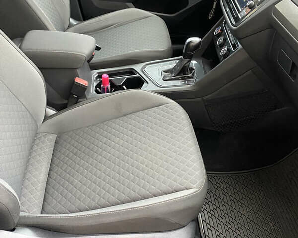 Черный Фольксваген Тигуан, объемом двигателя 1.98 л и пробегом 199 тыс. км за 15850 $, фото 15 на Automoto.ua