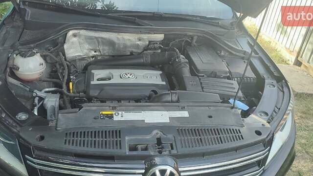 Черный Фольксваген Тигуан, объемом двигателя 1.98 л и пробегом 66 тыс. км за 16500 $, фото 12 на Automoto.ua