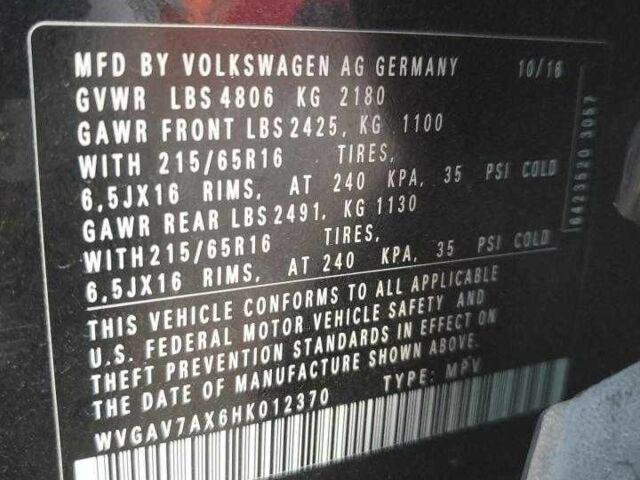 Черный Фольксваген Тигуан, объемом двигателя 2 л и пробегом 142 тыс. км за 2500 $, фото 13 на Automoto.ua