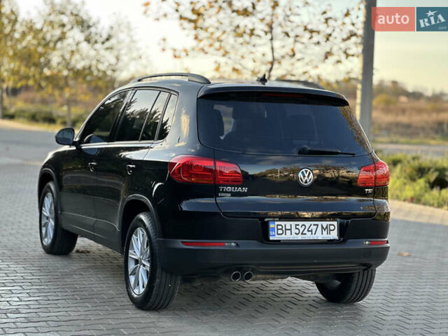Черный Фольксваген Тигуан, объемом двигателя 2 л и пробегом 100 тыс. км за 14200 $, фото 21 на Automoto.ua