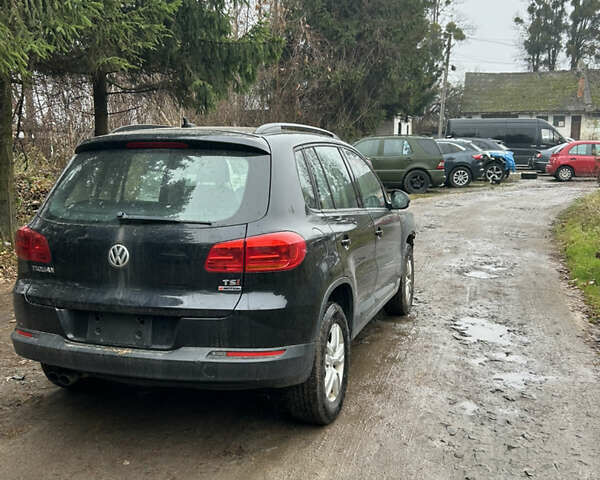 Черный Фольксваген Тигуан, объемом двигателя 1.98 л и пробегом 198 тыс. км за 8800 $, фото 4 на Automoto.ua