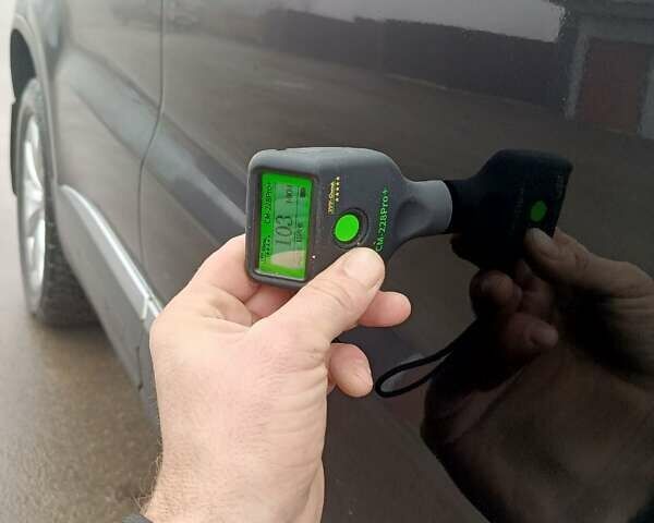 Черный Фольксваген Тигуан, объемом двигателя 1.98 л и пробегом 120 тыс. км за 14700 $, фото 23 на Automoto.ua