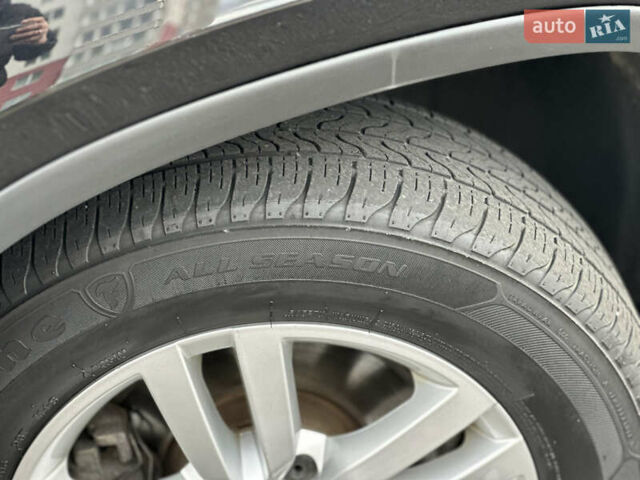 Черный Фольксваген Тигуан, объемом двигателя 2 л и пробегом 175 тыс. км за 12333 $, фото 7 на Automoto.ua