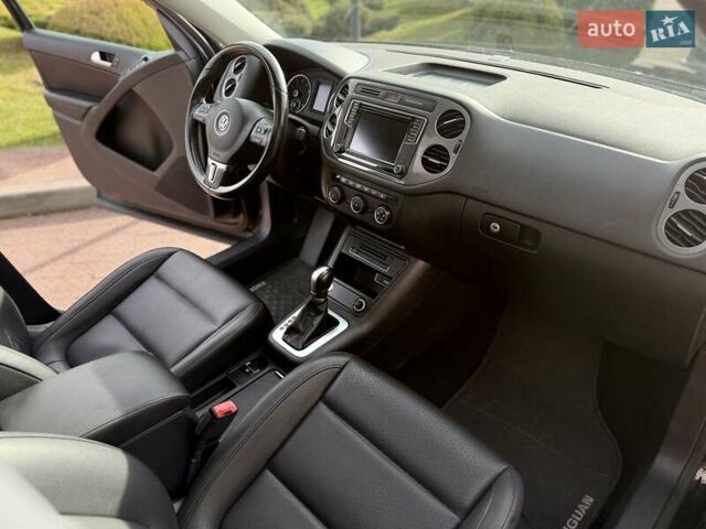 Черный Фольксваген Тигуан, объемом двигателя 1.98 л и пробегом 122 тыс. км за 14900 $, фото 62 на Automoto.ua