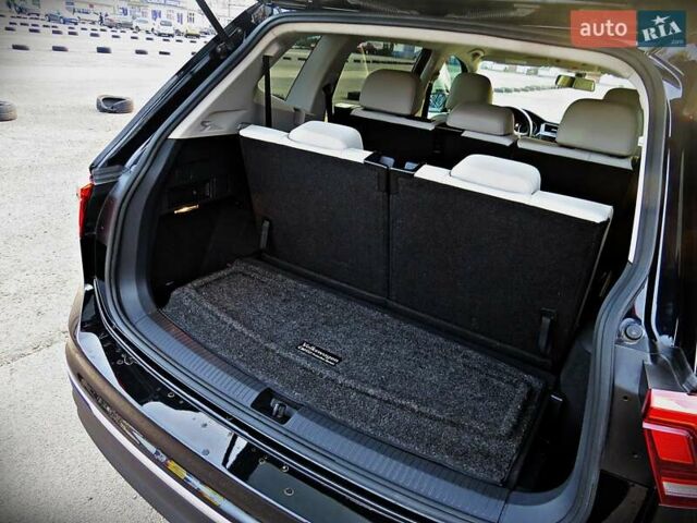 Черный Фольксваген Тигуан, объемом двигателя 1.98 л и пробегом 155 тыс. км за 18800 $, фото 20 на Automoto.ua