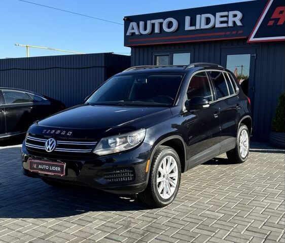 Черный Фольксваген Тигуан, объемом двигателя 2 л и пробегом 183 тыс. км за 14000 $, фото 8 на Automoto.ua